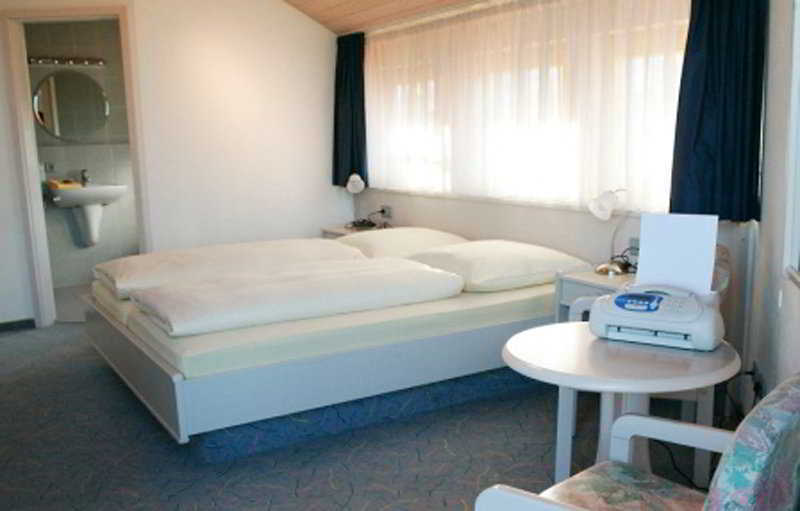 Hotel Crystal Filderstadt Esterno foto